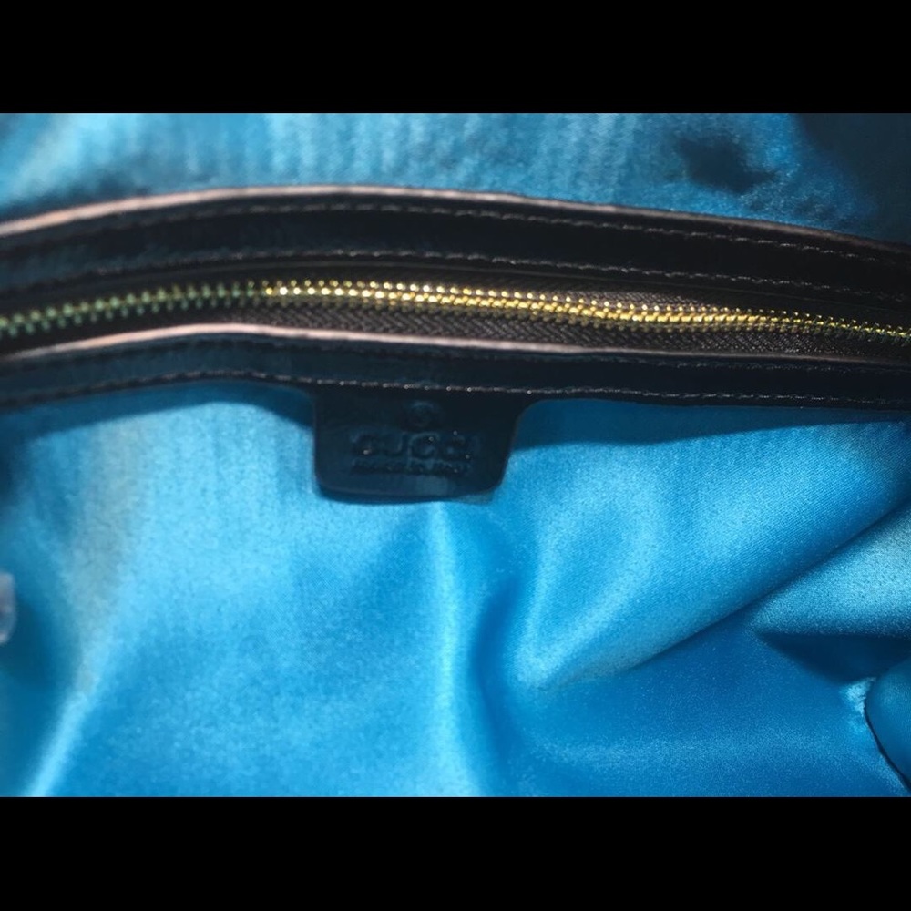 Gucci Handbag - Picture 4 of 5